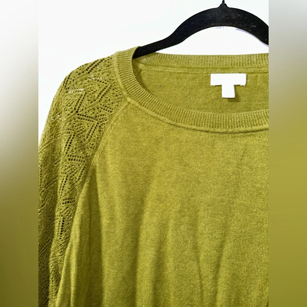 Garnet Hill Green Crew Neck Sweater with Cable Knit Sleeves (XS) - Picture 8 of 15